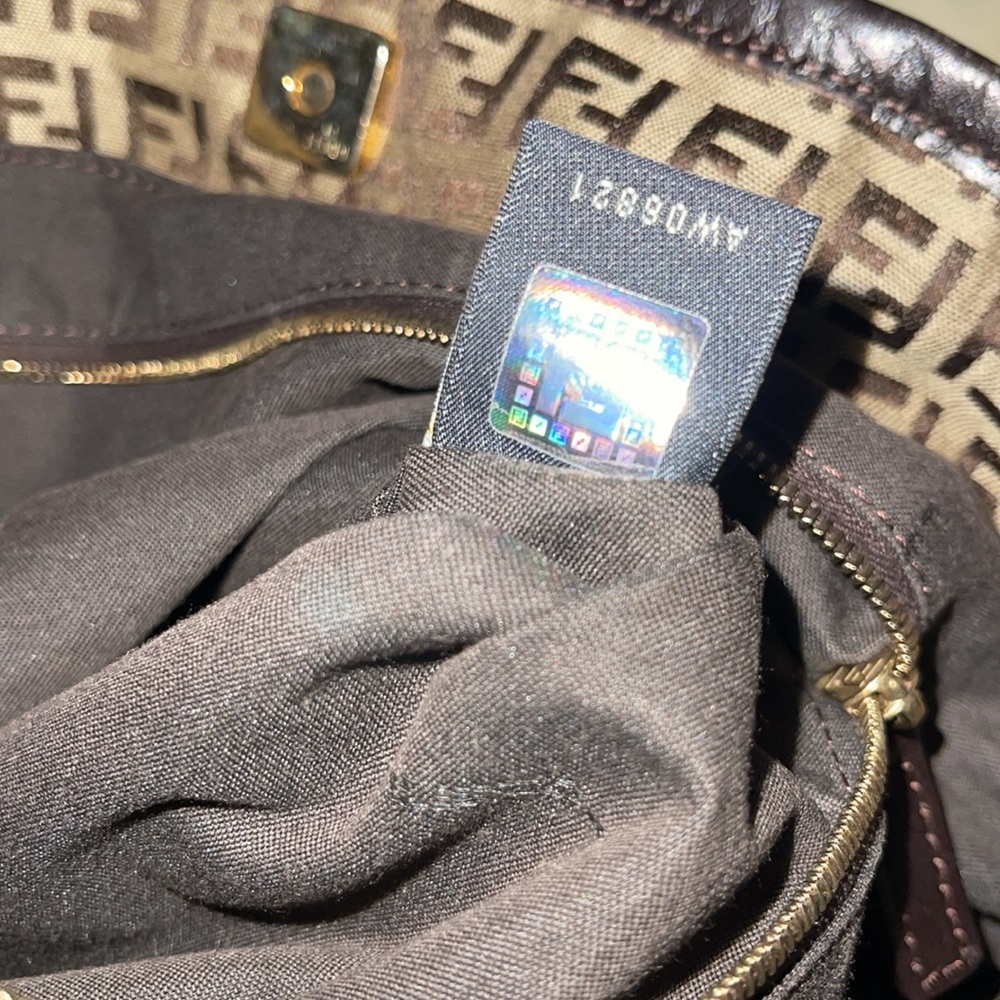 Preloved Fendi should bag great condition has some light scuffs on one corner.. - Picture 15 of 17